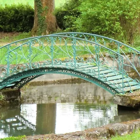 Chateau De Pile - فندق مبيت وإفطار