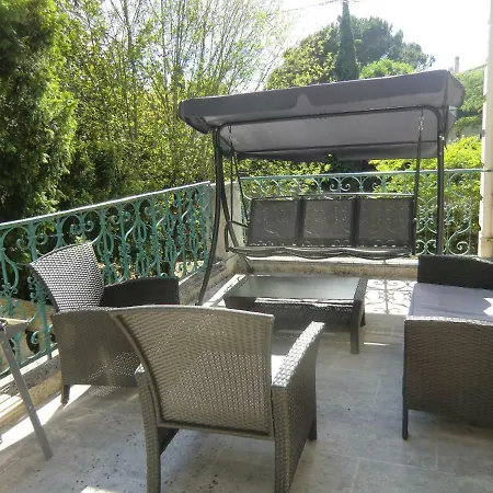 فندق مبيت وإفطار Chateau De Pile - إيميت