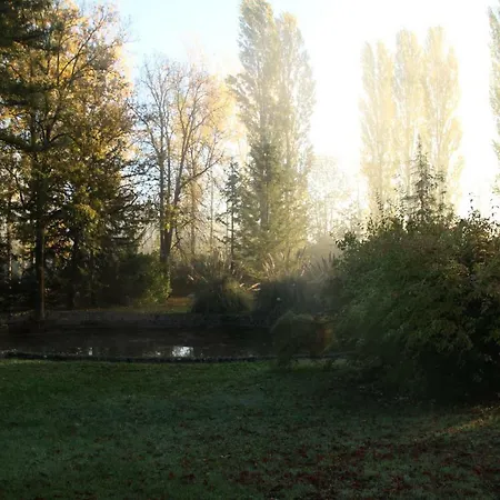 Chateau De Pile - فندق مبيت وإفطار