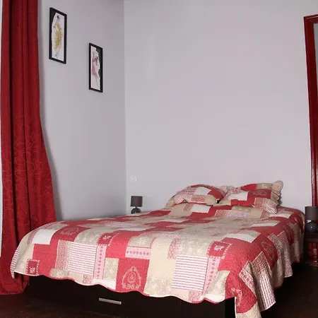 Chateau De Pile - إيميت