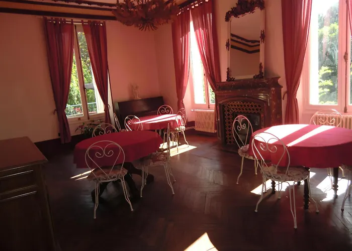 Chateau De Pile - Bed & Breakfast Eymet