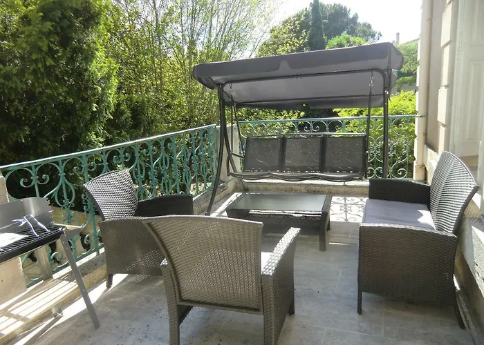 Bed & Breakfast Chateau De Pile - Eymet