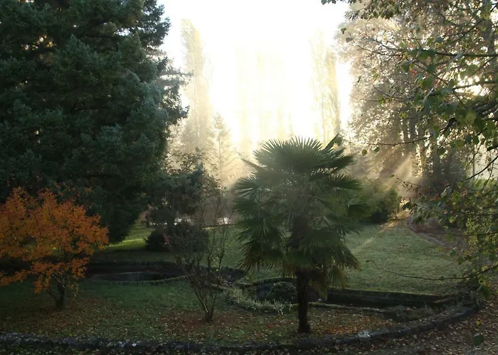 Bed & Breakfast Chateau De Pile - Eymet