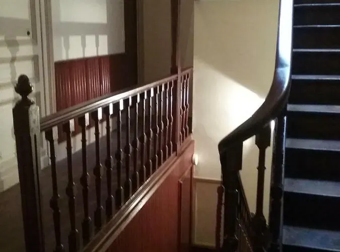 Chateau De Pile - Bed & Breakfast