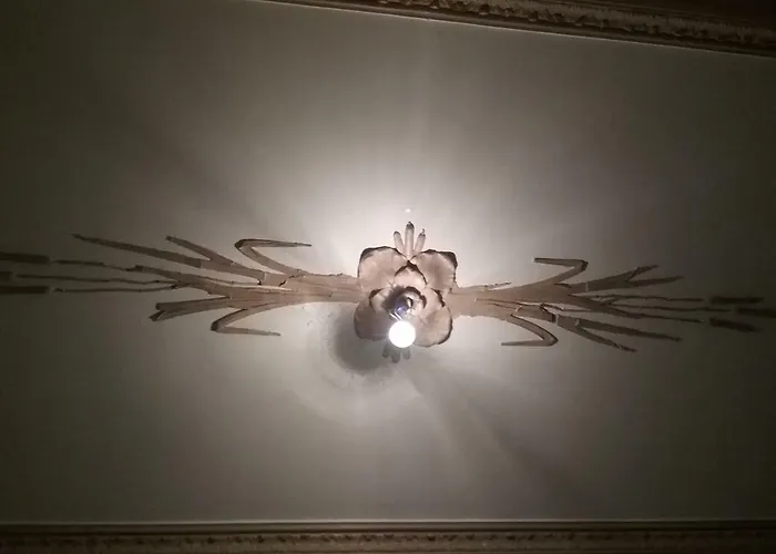 Chateau De Pile - Bed & Breakfast *